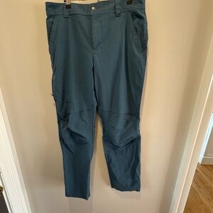 Columbia Men's Teal Cargo Pants